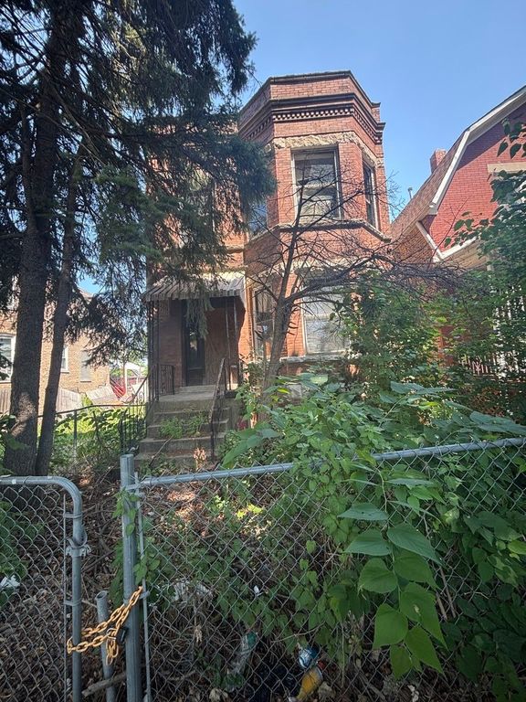 5951 S Elizabeth St, Chicago IL - Owner Finance Home