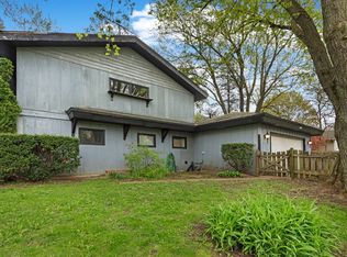 38071 N Wilson Ave, Beach Park, IL 60087