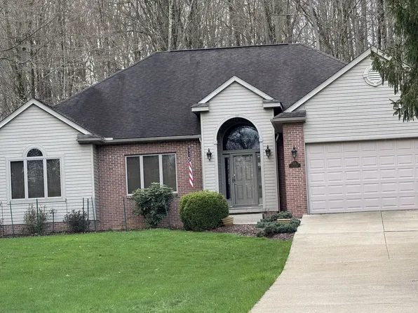 155 Shady Ln, The Plains, OH 45780