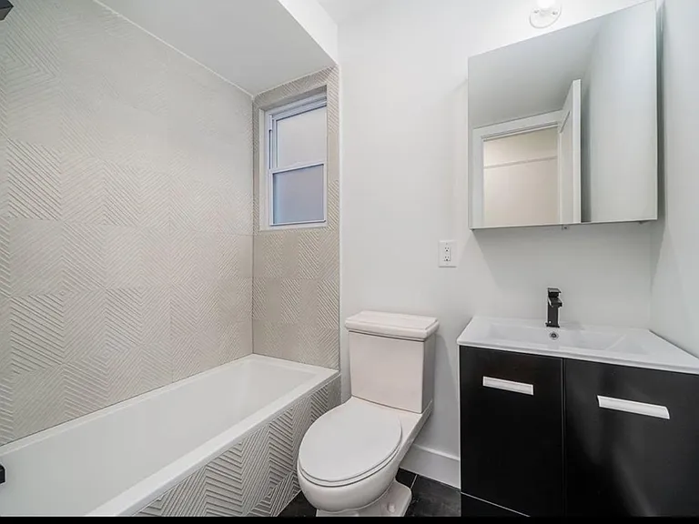 112 Duncan Ave #3C — Photo 6