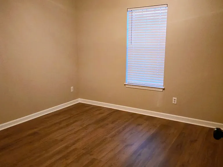 4142 Meadow Chase Cv — Photo 7