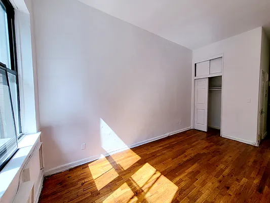 Rented by Douglas Elliman | media 10
