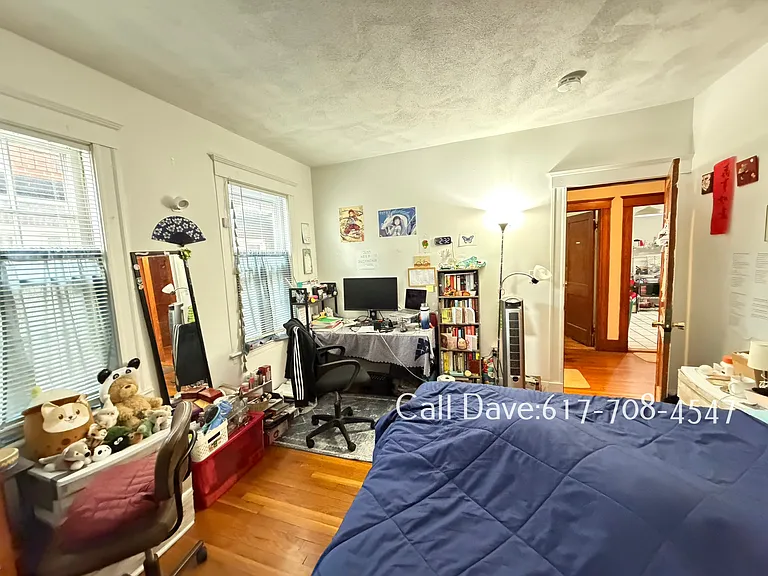 238 S Huntington Ave #10 — Photo 14