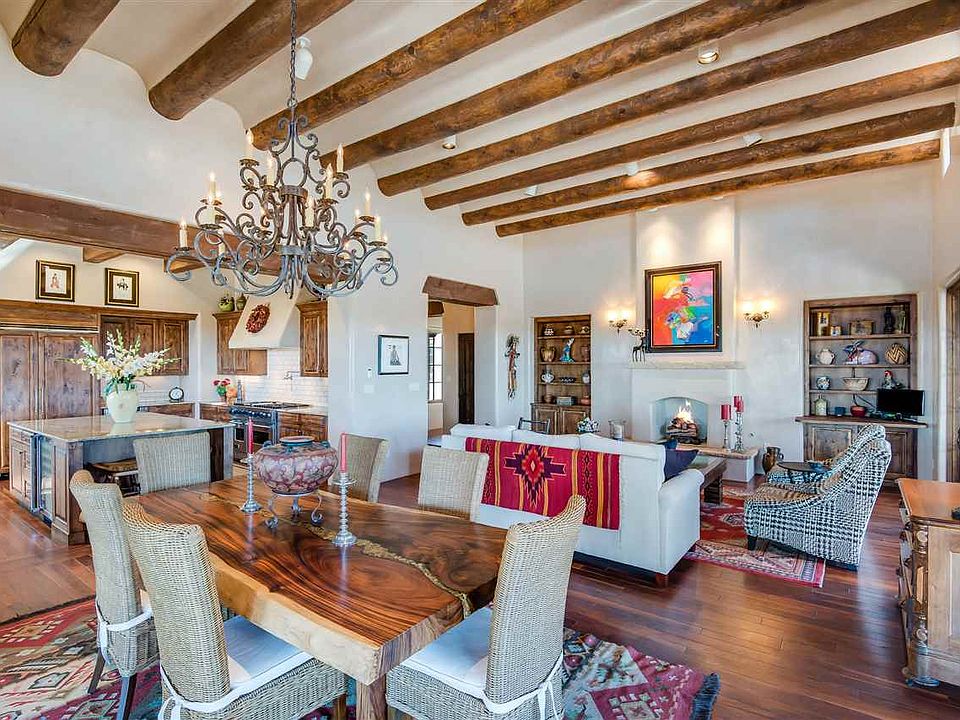 1st image of 2 Silver Mesa Cir