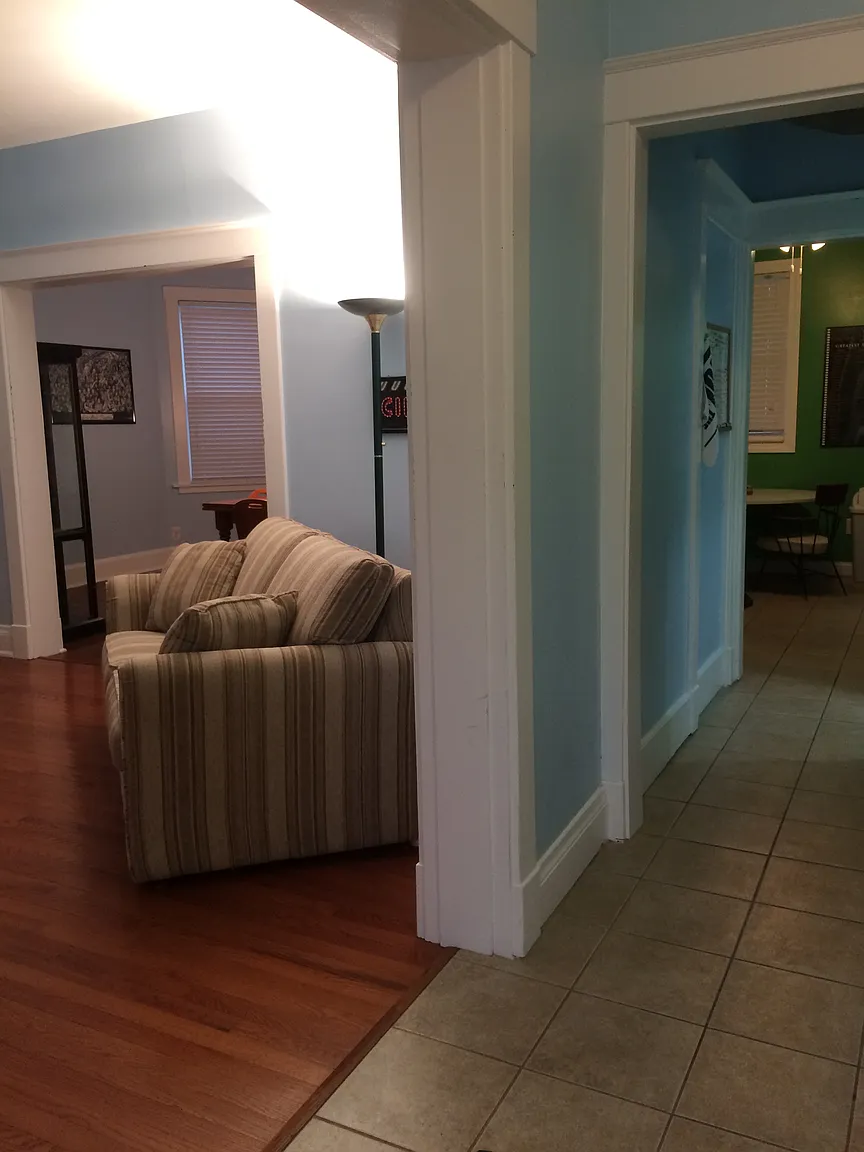3945 Davis Ave photo 1