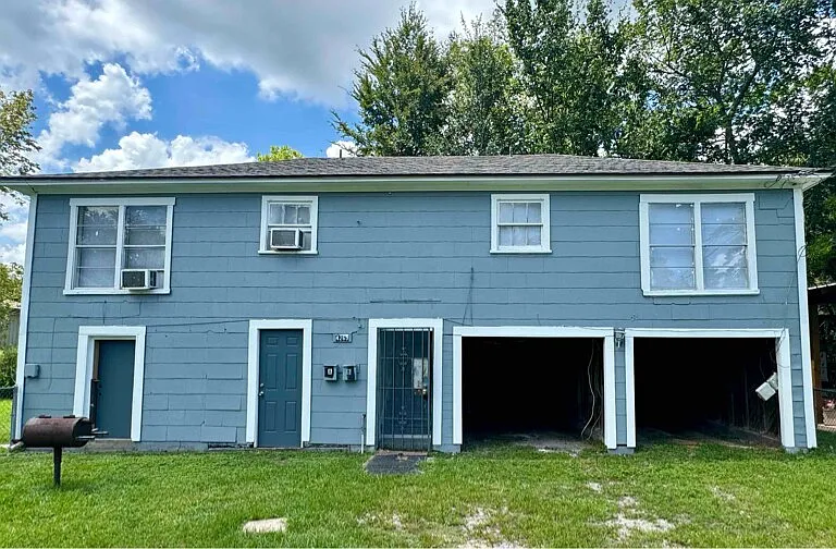 4265 Woodlawn Ave #B — Photo 1