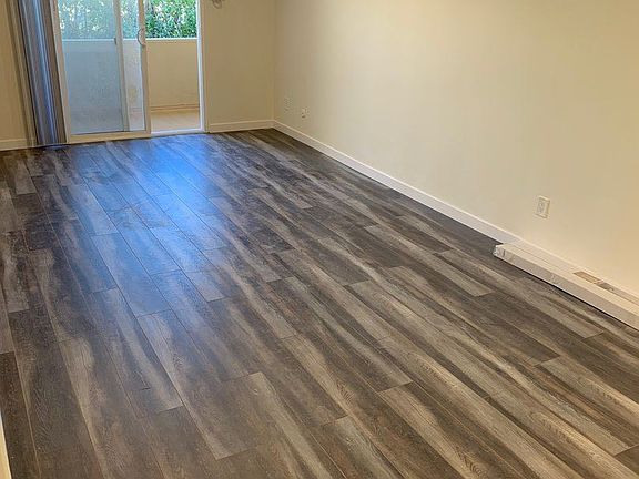 3rd image of 617 N Orange Dr APT 207