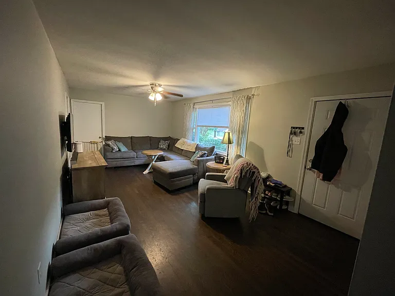1405 Northbury Ave — Photo 7