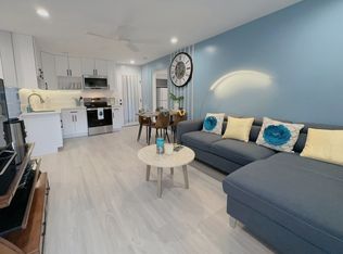 3368 Maunaloa Ave, Honolulu, HI 96816