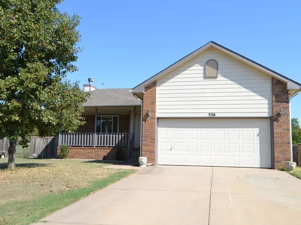 526 Olive Ct, Mulvane, KS 67110