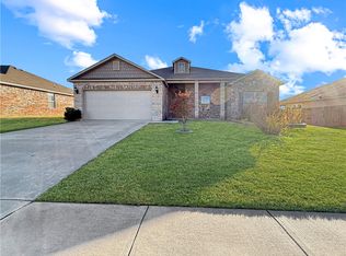 2403 Maplewood Ave, Lowell, AR 72745