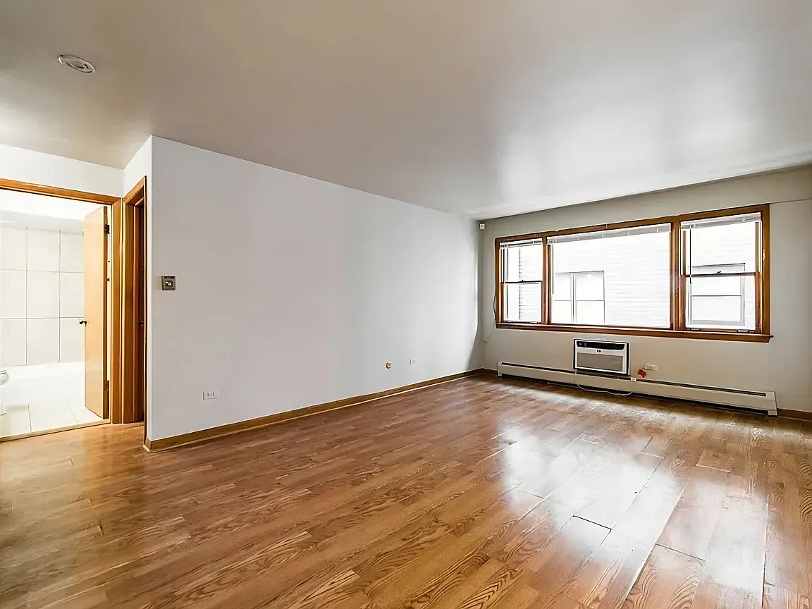 2 bed, 900 sqft, $1,650 — Photo 4