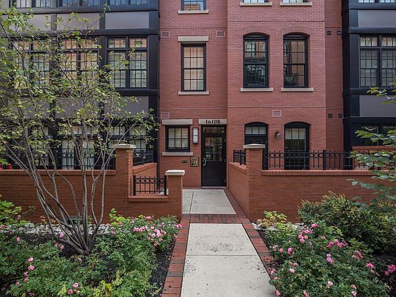 3rd image of 1610 N Queen St #225