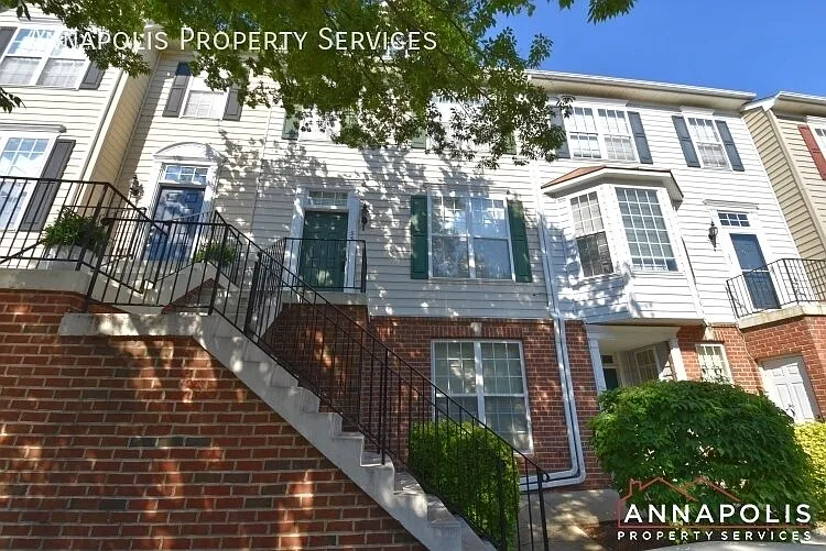 35 harbour heights drive — Photo 1