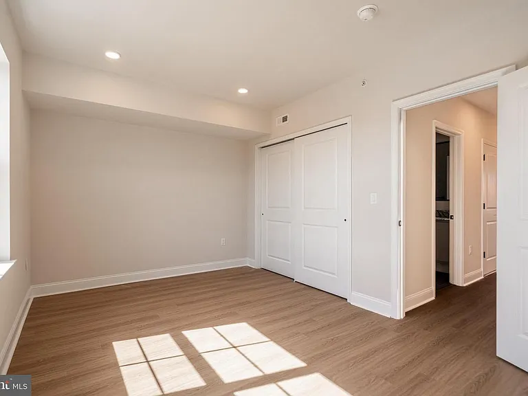 4038-4050 Marilyn Conshohocken Avenue Dr #A56 — Photo 9