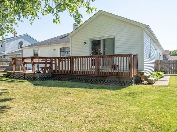 3rd image of 3531 Heatherwood Dr