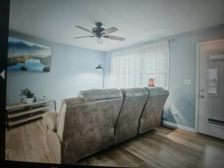 1004 W Noble St — Photo 7