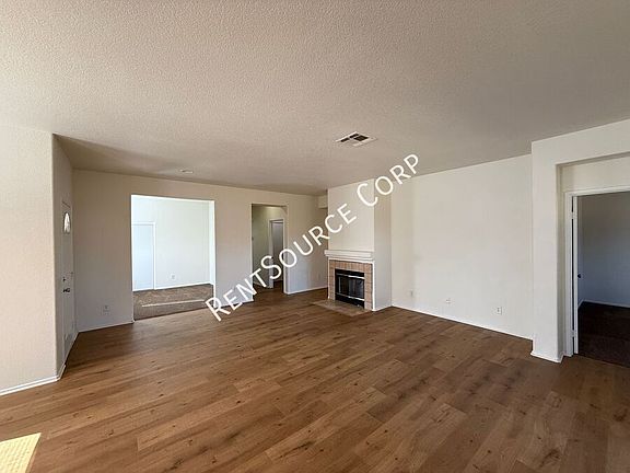 4th image of 349 E Avenue J8