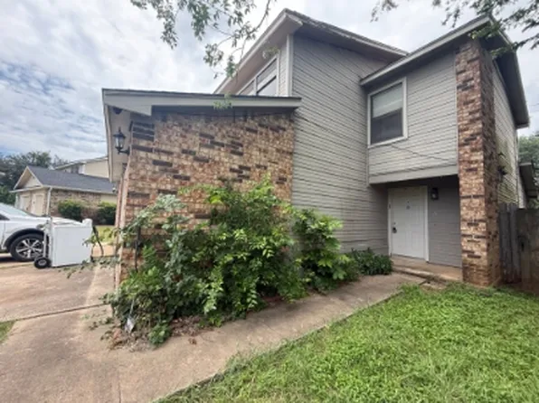 2636 Gwendolyn Ln #A, Austin, TX 78748