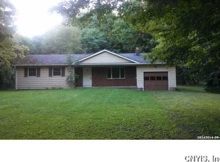 8 Pineview Ln, Hannibal, NY 13074