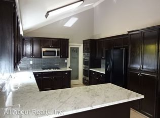 5867 Devon Dr, Rocklin, CA 95765