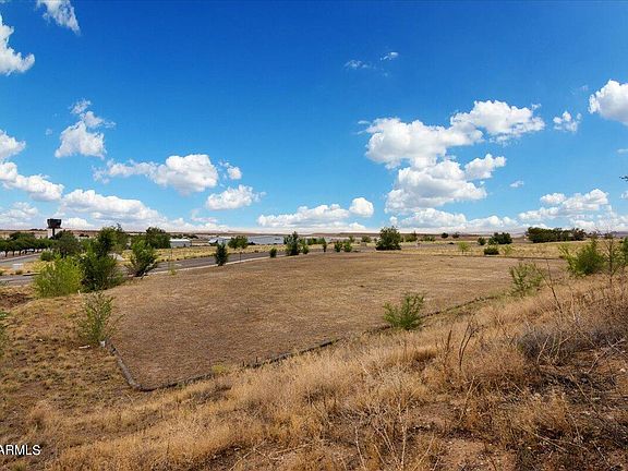 4th image of 2201 CIRRUS Drive #19