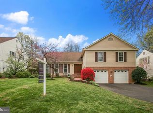 5427 Flint Tavern Pl, Burke, VA 22015