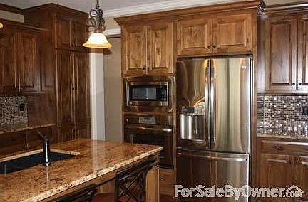 4th image of 9420 W 158th St