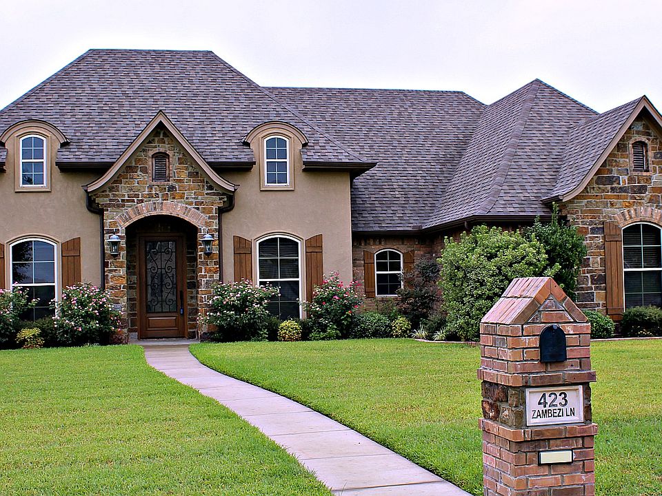 1st image of 423 Zambezi Ln