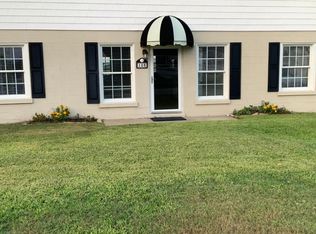 103 Shore Dr, Atlantic Beach, NC 28512