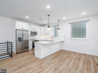 719 N 16th St #2, Philadelphia, PA 19130