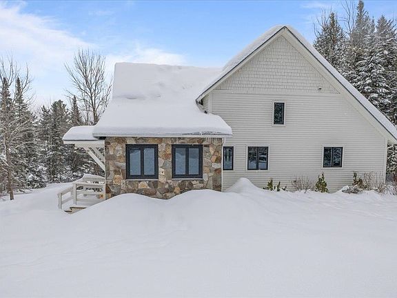 3rd image of 187 Lower Moulton Lane