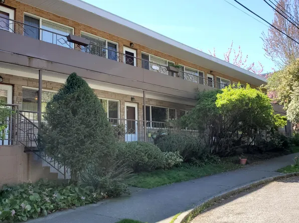 1701 E Mercer St #8, Seattle, WA 98112