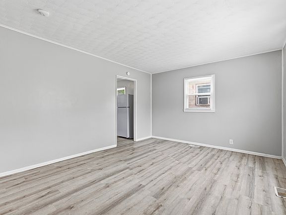3rd image of 3522 N Olney St