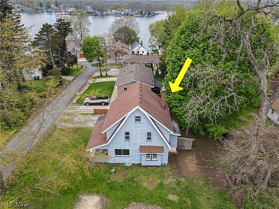 3rd image of 27 Muskoka Dr