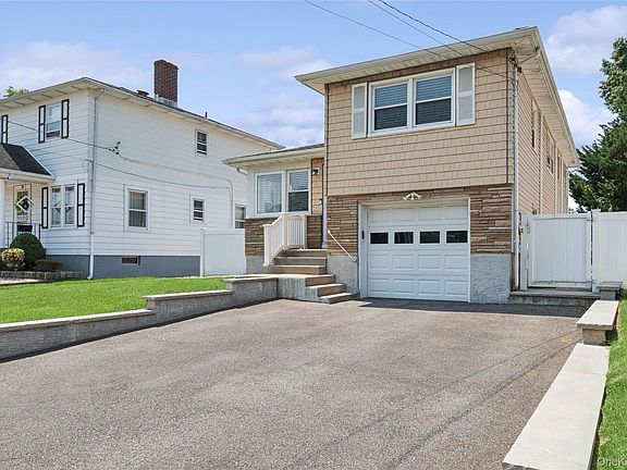 2nd image of 83 Scarcliffe Drive