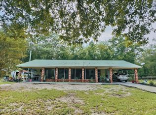 103 Ginny Ave, Interlachen, FL 32148