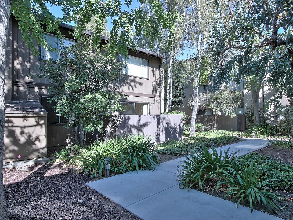 1st image of 1505 De Rose Way APT 51
