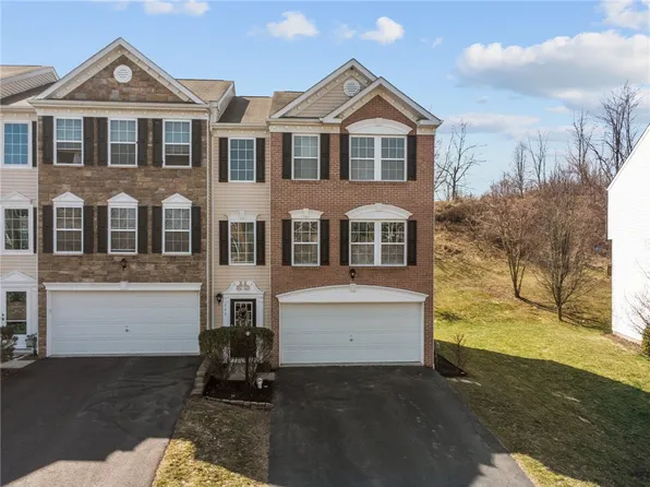 111 Cinque Terra Pl, Finleyville, PA 15332
