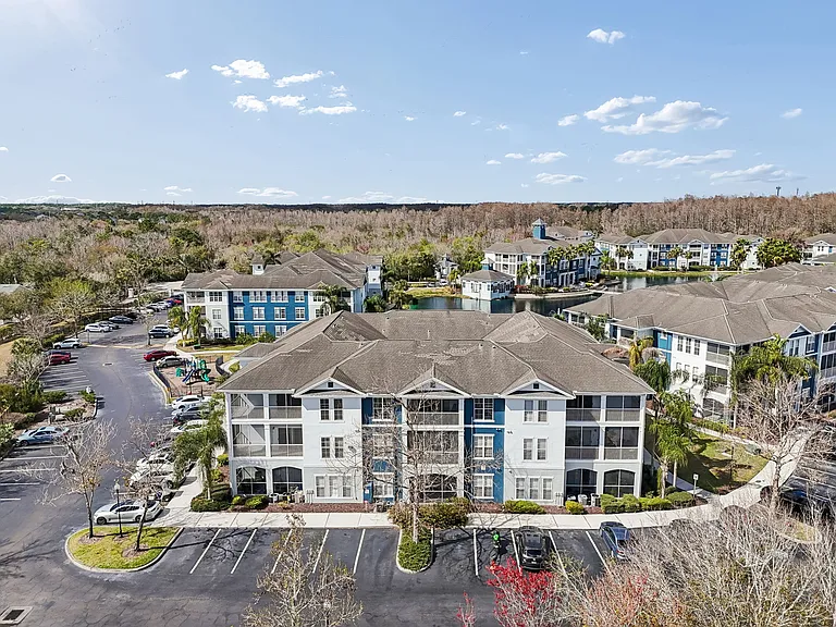 Seasons at Westchase — Photo 44