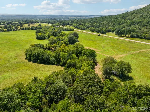 3663 N Highway 82, Red Oak, OK 74563