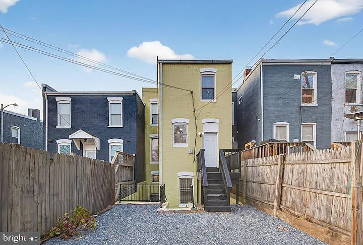1119 Montello Ave NE — Photo 48