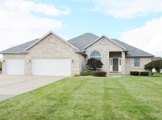 2345 Flagstone Dr, Flushing, MI