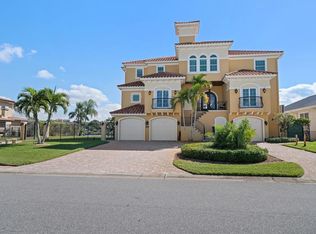 211 Poinciana Ln, Largo, FL 33770