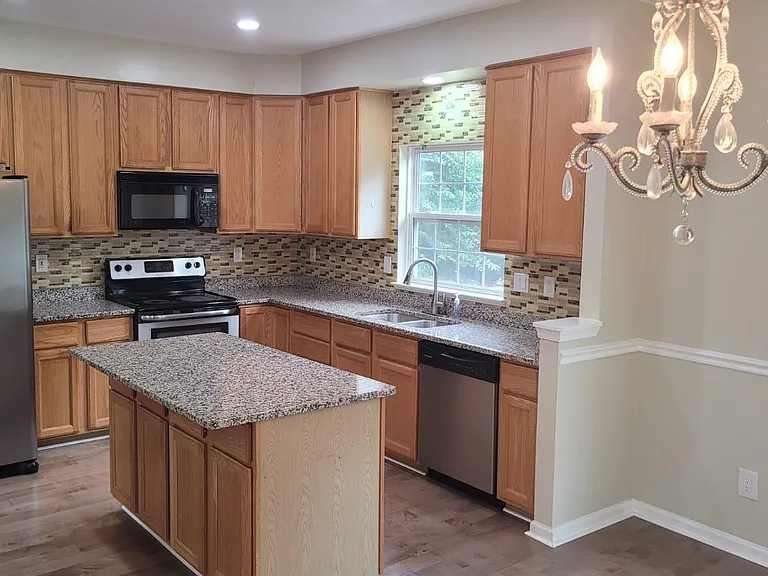 2289 Wheel Cog Pl — Photo 2