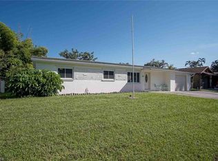 1361 Macombo Rd, Fort Myers, FL 33919
