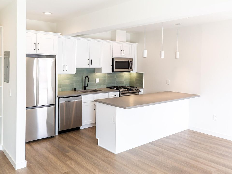 1st image of 4061 Lafayette Pl #1A