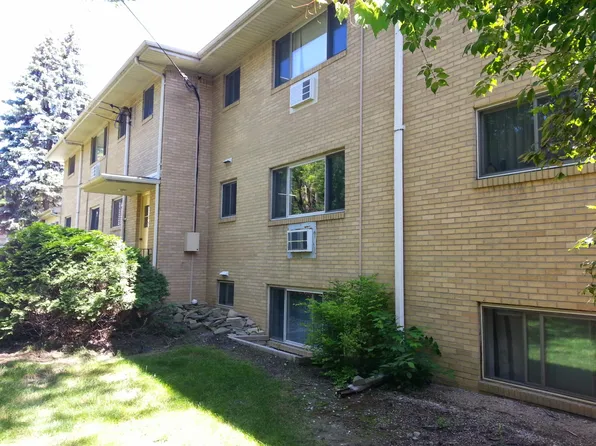 125 Kenberry Dr APT 6, East Lansing, MI 48823