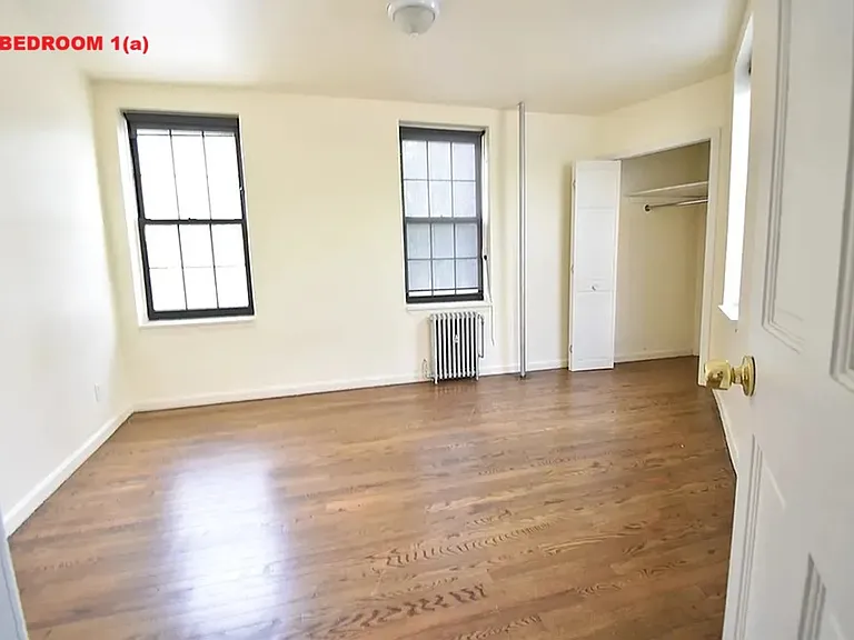 27 Saint James Pl #1 — Photo 5