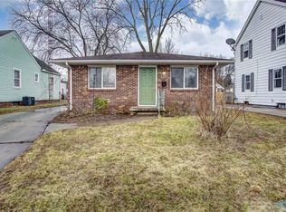 1627 Gould Rd, Toledo, OH 43612